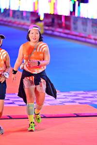 BIB: 214
                            <button type="button" onclick="openModal(23197474)" class="btn btn-primary btn-sm float-right btn-popup" data-toggle="modal" data-target=".modal-high-quality">
                        <i class="fas fa-shopping-cart"></i> Add to Cart
                    </button>
                                            <button type="button" onclick="isThisMe(23197474, true)" class="btn btn-success btn-sm float-right btn-popup btn-isme hidden" data-toggle="tooltip" data-placement="bottom" title="นี่คือรูปของคุณใช่ไหม คลิกที่นี่เพื่อเอาเข้าอัลบั้ม">
                        <i class="fas fa-plus"></i> Add to album
                    </button>
                    <button type="button" onclick="isThisMe(23197474, false)" class="btn btn-warning btn-sm float-right btn-popup btn-isnotme hidden">
                        <i class="fas fa-ban"></i> Remove from album
                    </button>